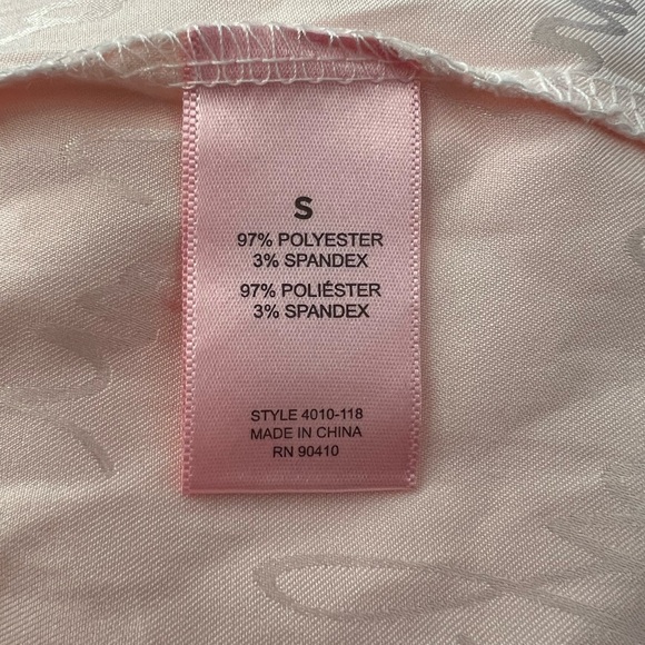 JUICY COUTURE - Silky satin long button down pajama shirt / robe in light pink - Picture 7 of 8